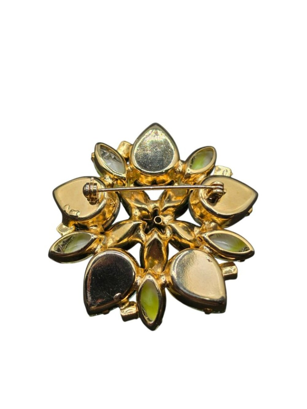 Molded Glass Flower Brooch Green Stones Gold-Tone Base 2" Diameter Vintage - Picture 3 of 6